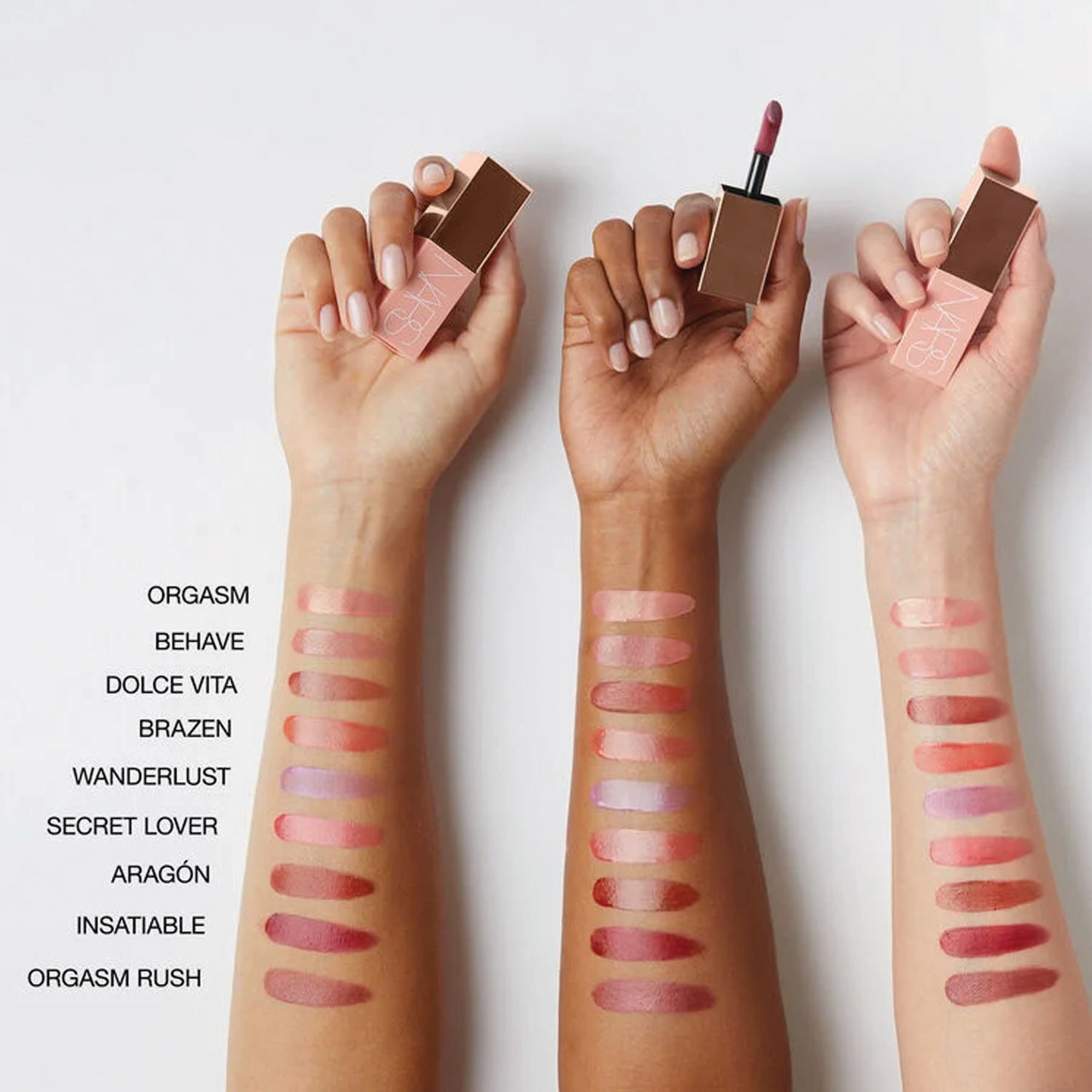 AFTERGLOW LIQUID BLUSH (RUBOR LÍQUIDO PARA MEJILLAS)